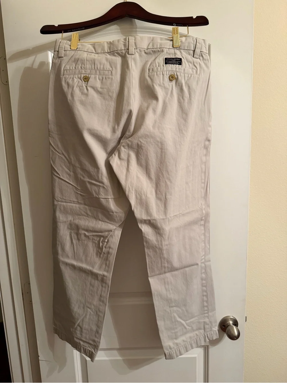 Banana Republic Men's Light Khaki Cotton Chinos - Beige